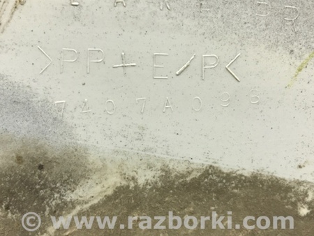 ФОТО Накладка крыла для Mitsubishi Pajero Wagon 4 Киев