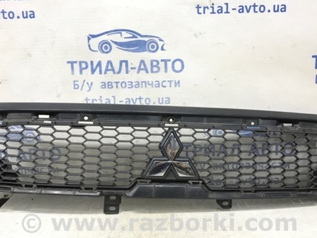 ФОТО Решетка радиатора Рестайлинг для Mitsubishi Outlander XL Київ