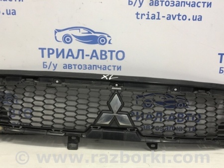 ФОТО Решетка радиатора для Mitsubishi Outlander XL Киев