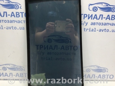 ФОТО Стекло двери задней левой (форточка) для Mitsubishi Pajero Wagon 3 Киев