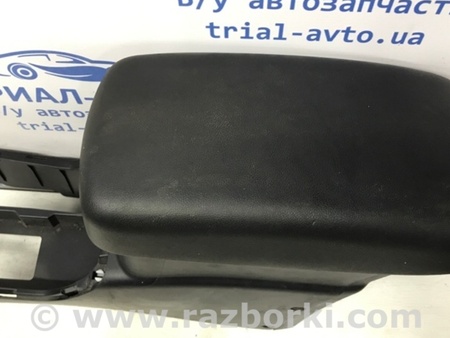 ФОТО Подлокотник для Mitsubishi Outlander XL Київ