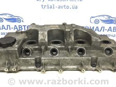 ФОТО Крышка клапанная для Mitsubishi Pajero Wagon 4 Киев