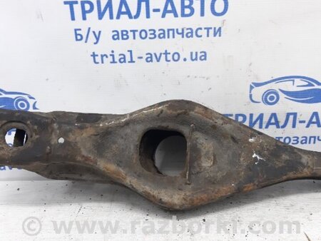 ФОТО Рычаг задней подвески нижний поперечный (под пружину) для Mitsubishi Pajero Wagon 4 Киев