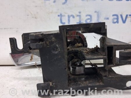 ФОТО Ручка двери внутренняя правая для Nissan Navara D40 Киев