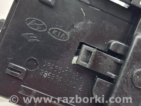 ФОТО Переключатель подрулевой правый(дворники) для Hyundai i30 FD Киев