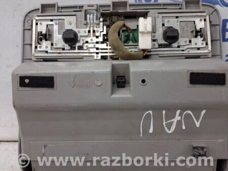 ФОТО Плафон передний для Nissan Navara D40 Киев