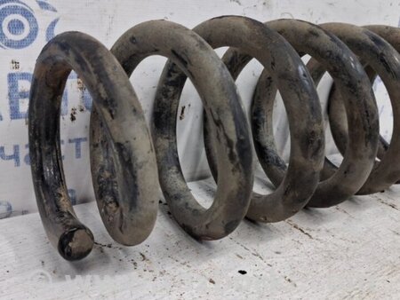 ФОТО Пружина передняя для Mitsubishi Pajero Wagon 3 Киев