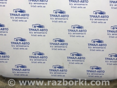 ФОТО Накладка порога внешняя правая для Mitsubishi Pajero Wagon 4 Киев