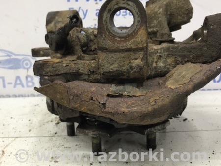 ФОТО Цапфа задняя левая со ступицей для Mitsubishi Pajero Wagon 3 Киев