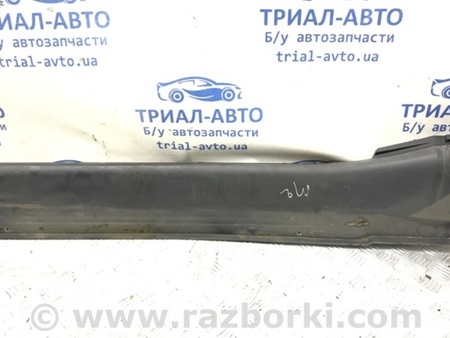 ФОТО Накладка порога внешняя правая для Mitsubishi Pajero Wagon 4 Киев