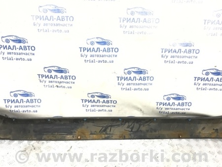 ФОТО Накладка порога внешняя правая для Mitsubishi Pajero Wagon 4 Киев