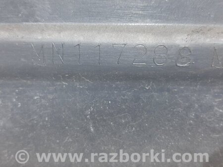 ФОТО Накладка двери для Mitsubishi Pajero Wagon 3 Киев