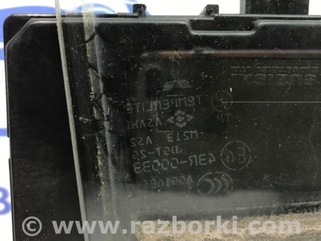 ФОТО Стекло двери заднее правое для Mitsubishi Pajero Wagon 4 Киев