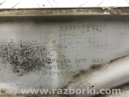 ФОТО Накладка порога внешняя левая для Mitsubishi Pajero Wagon 3 Киев