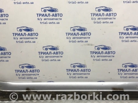 ФОТО Накладка порога внешняя правая для Mitsubishi Pajero Wagon 3 Киев