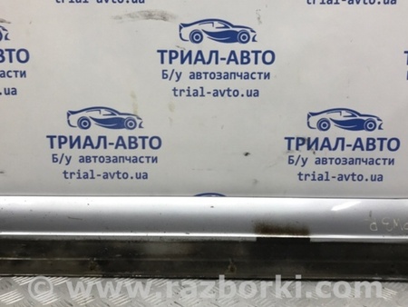 ФОТО Накладка порога внешняя правая для Mitsubishi Pajero Wagon 3 Киев