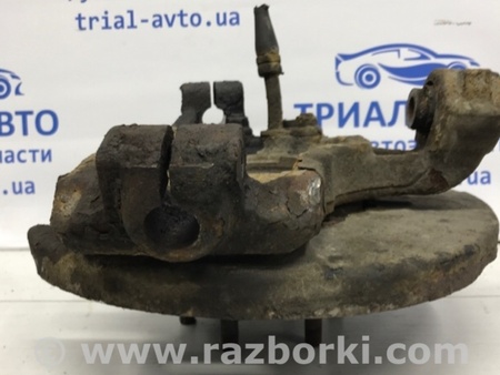 ФОТО Цапфа задняя правая со ступицей для Nissan Pathfinder R51 Киев