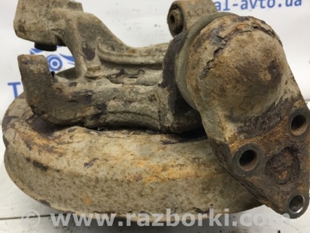 ФОТО Цапфа задняя левая со ступицей для Mitsubishi Pajero Wagon 3 Киев