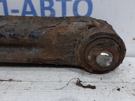 ФОТО Рычаг задний поперечный для Mitsubishi Pajero Wagon 3 Киев