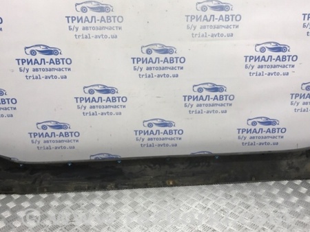 ФОТО Накладка порога внешняя правая для Mitsubishi Pajero Wagon 4 Киев