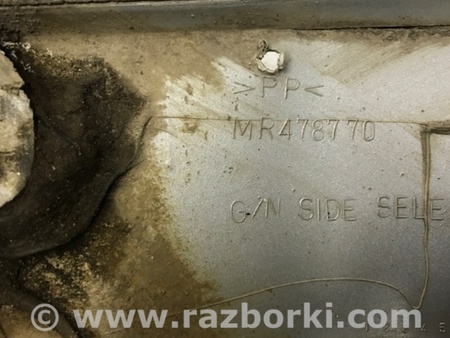 ФОТО Накладка порога внешняя правая для Mitsubishi Pajero Wagon 3 Киев