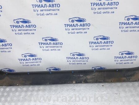 ФОТО Накладка порога внешняя правая для Mitsubishi Pajero Wagon 4 Киев