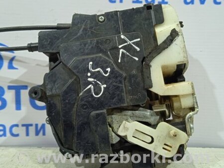 ФОТО Замок двери задний правый для Mitsubishi Outlander XL Київ