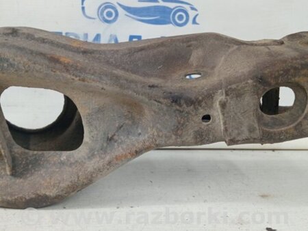 ФОТО Рычаг задней подвески нижний поперечный (под пружину) для Mitsubishi Pajero Wagon 4 Киев