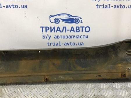 ФОТО Накладка порога внешняя правая для Mitsubishi Pajero Wagon 4 Киев