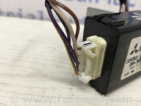 ФОТО Блок управления для Mitsubishi Outlander XL Київ