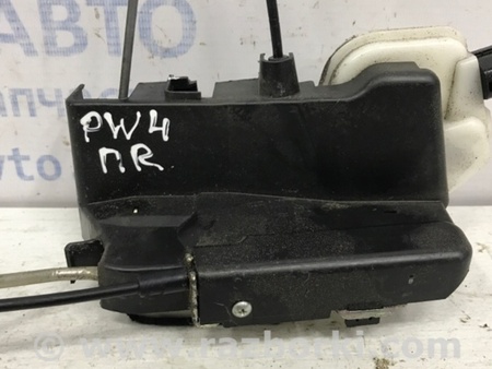 ФОТО Замок двери передний правый для Mitsubishi Pajero Wagon 4 Киев