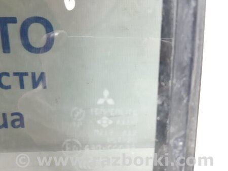 ФОТО Стекло двери задней левой (форточка) для Mitsubishi Pajero Wagon 4 Киев