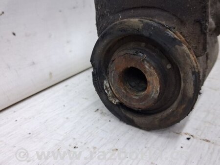 ФОТО Рычаг передний нижний правый для Nissan Pathfinder R51 Киев