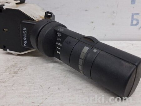 ФОТО Переключатель подрулевой правый(дворники) для Nissan Navara D40 Киев