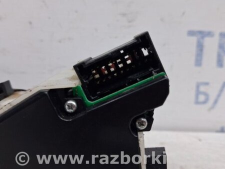 ФОТО Переключатель подрулевой правый(дворники) для Nissan Navara D40 Киев