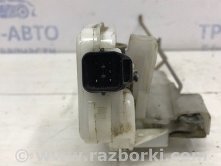 ФОТО Замок двери передний левый для Mitsubishi Pajero Wagon 3 Киев