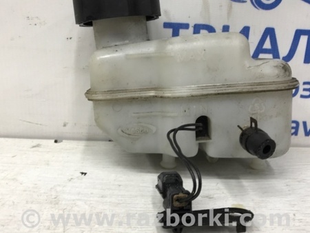 ФОТО Бачок главного тормозного цилиндра для KIA Sorento BL Киев