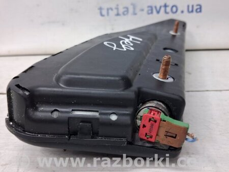 ФОТО Подушка безопасности в кресло для Renault Megane 3 Киев