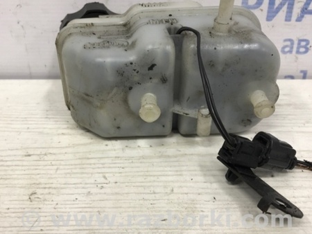 ФОТО Бачок главного тормозного цилиндра для KIA Sorento BL Киев