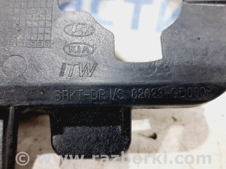 ФОТО Ручка двери внутренняя правая для Hyundai i30 GD Киев