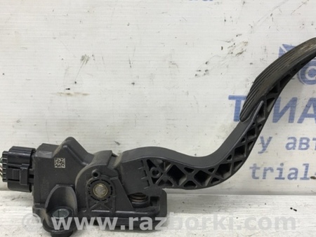 ФОТО Педаль газа для Mitsubishi Outlander XL Киев