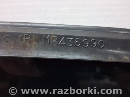 ФОТО Стекло двери задней правой (форточка) для Mitsubishi Pajero Wagon 3 Киев
