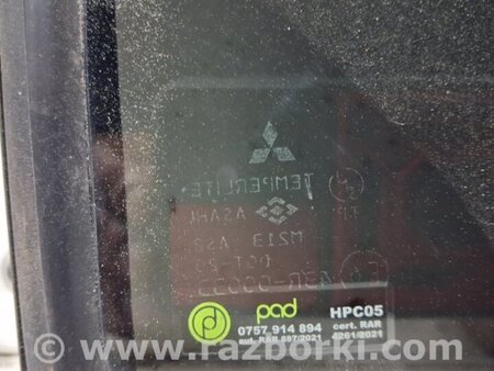 ФОТО Стекло двери задней правой (форточка) для Mitsubishi Pajero Wagon 3 Киев