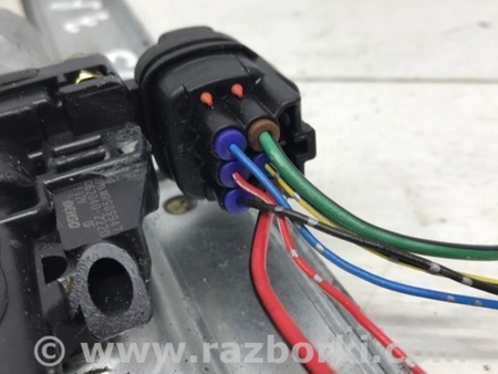 ФОТО Стеклоподъемник задний правый для Mitsubishi Pajero Wagon 3 Киев