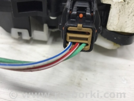 ФОТО Замок двери задний левый для Mitsubishi Outlander XL Киев