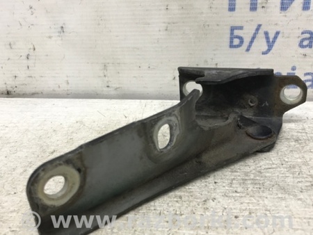 ФОТО Петля капота левая для Mitsubishi Pajero Wagon 4 Киев