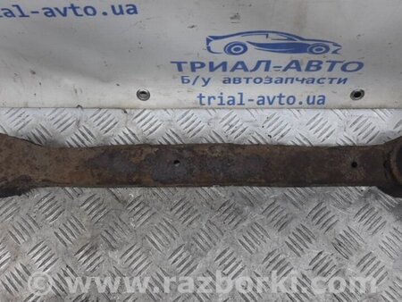 ФОТО Рычаг задней подвески продольный правый для Mitsubishi Pajero Wagon 4 Киев