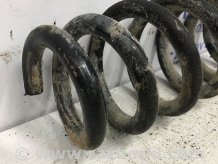 ФОТО Пружина передняя для Mitsubishi Pajero Wagon 4 Киев