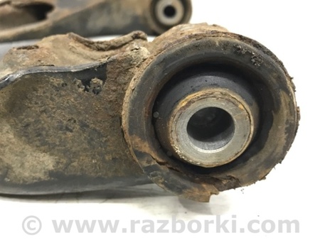 ФОТО Рычаг передний верхний левый для Nissan Navara D40 Киев