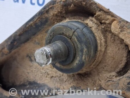 ФОТО Рычаг передний верхний правый для Nissan Navara D40 Киев